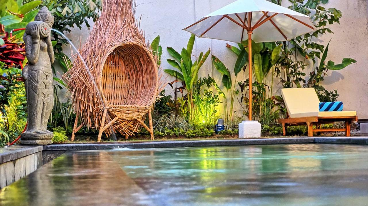 Sarayu Villa Seminyak Extérieur photo
