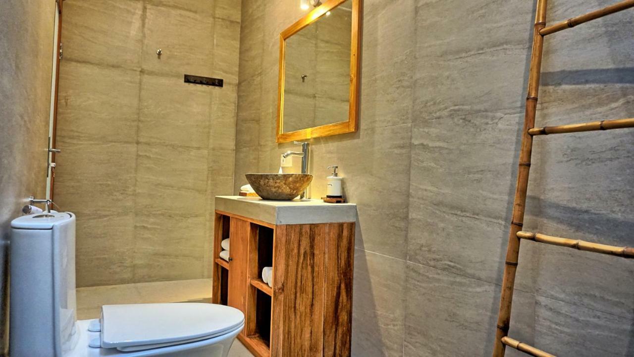Sarayu Villa Seminyak Extérieur photo